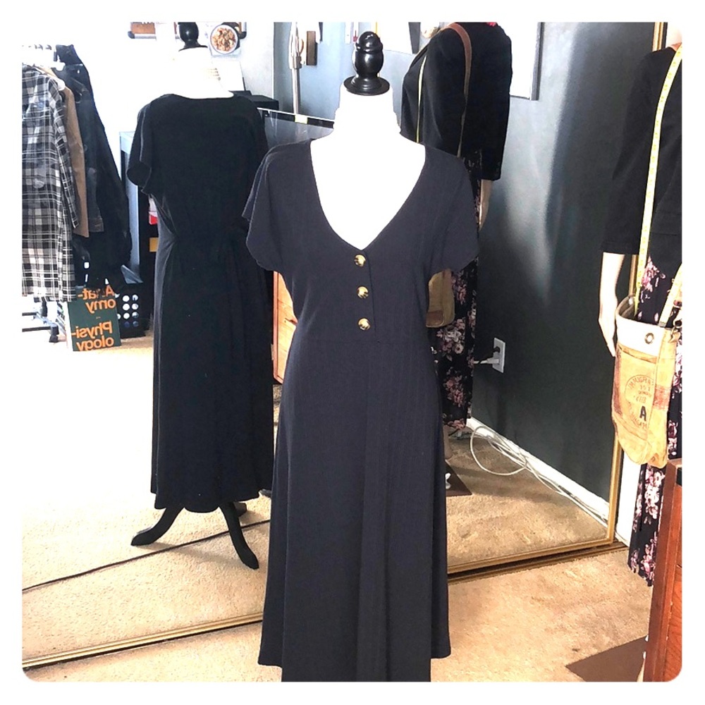 Ribbed Knit Midi Dress